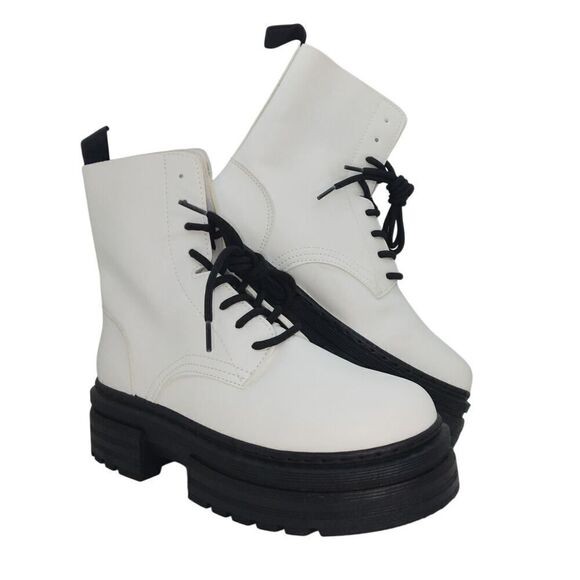 Forever 21 Womens NEW w/Tags White w/Black Combat Boots - sz. 7 - Picture 1 of 5